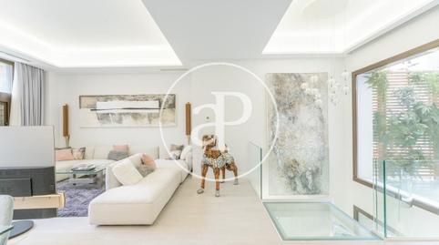 Photo 5 of Duplex for sale in C. de Alfonso XII, Jerónimos, Madrid