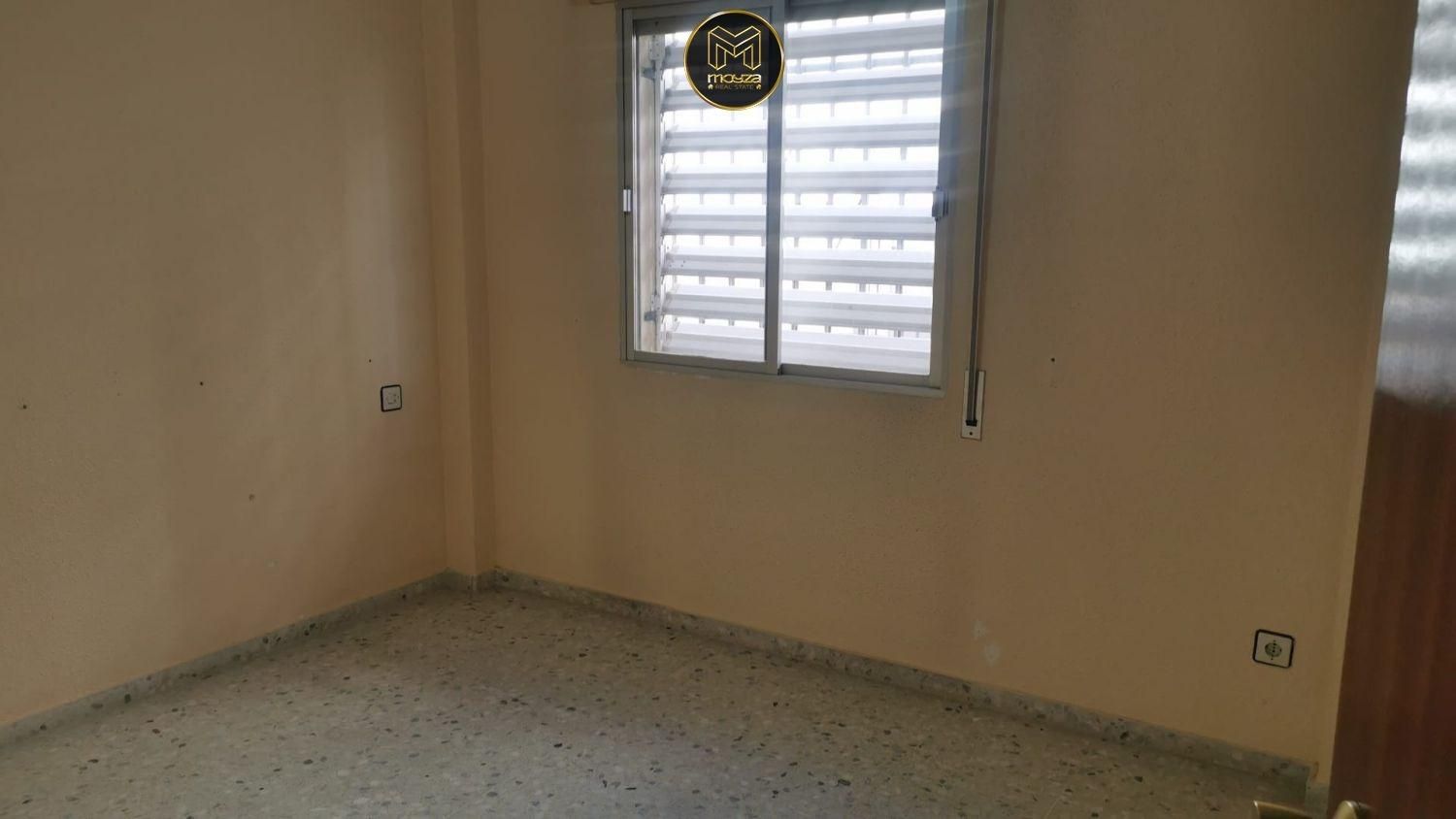 Dormitori de Pis en venda en  Jaén Capital amb Aire condicionat