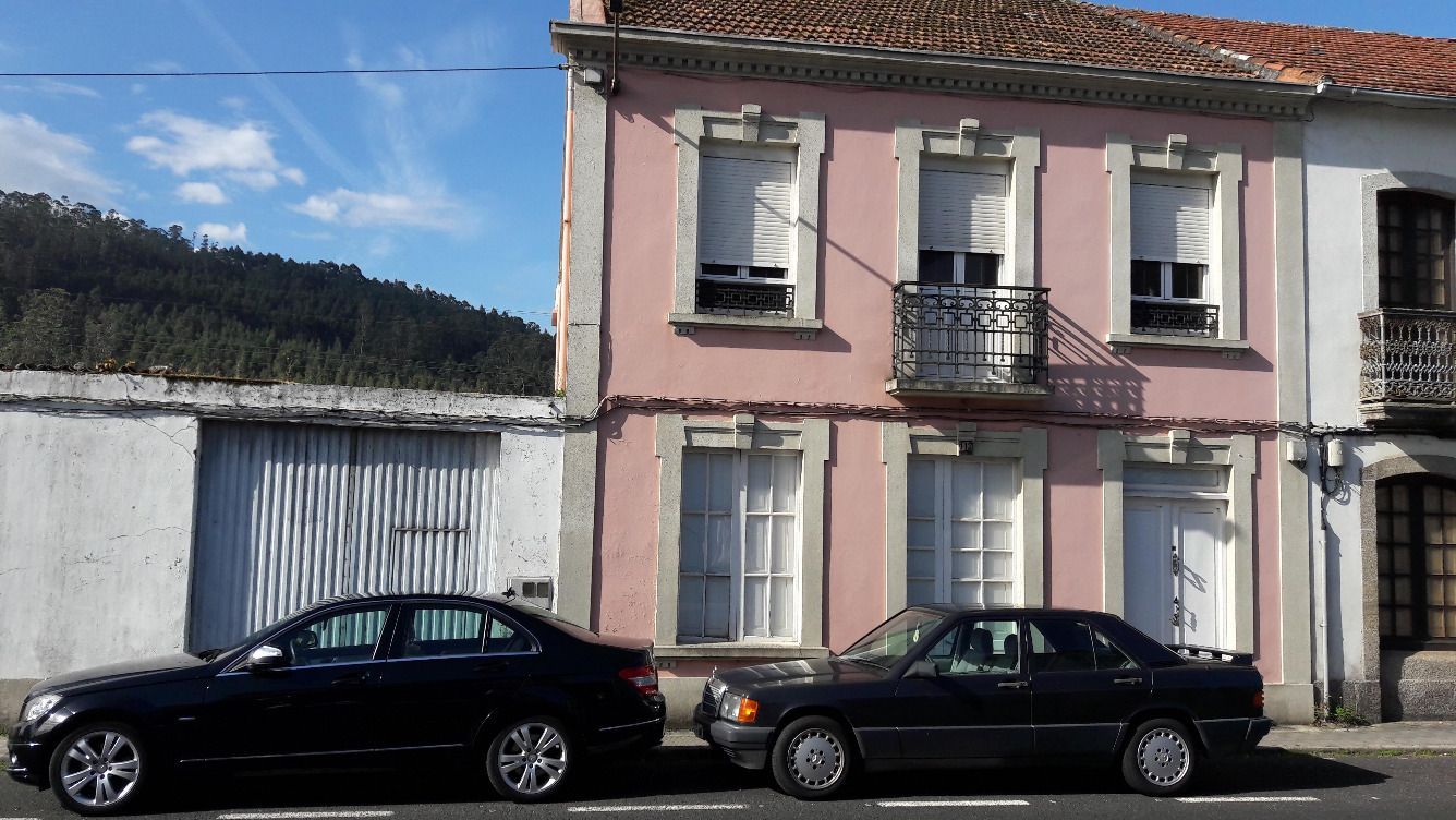 Exterior view of Country house for sale in Neda  with Private garden