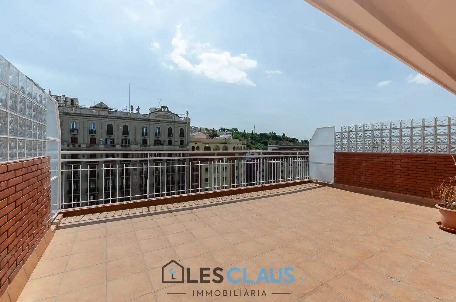 Terrasse von Dachboden zum Verkauf in Barcelona mit Terrasse