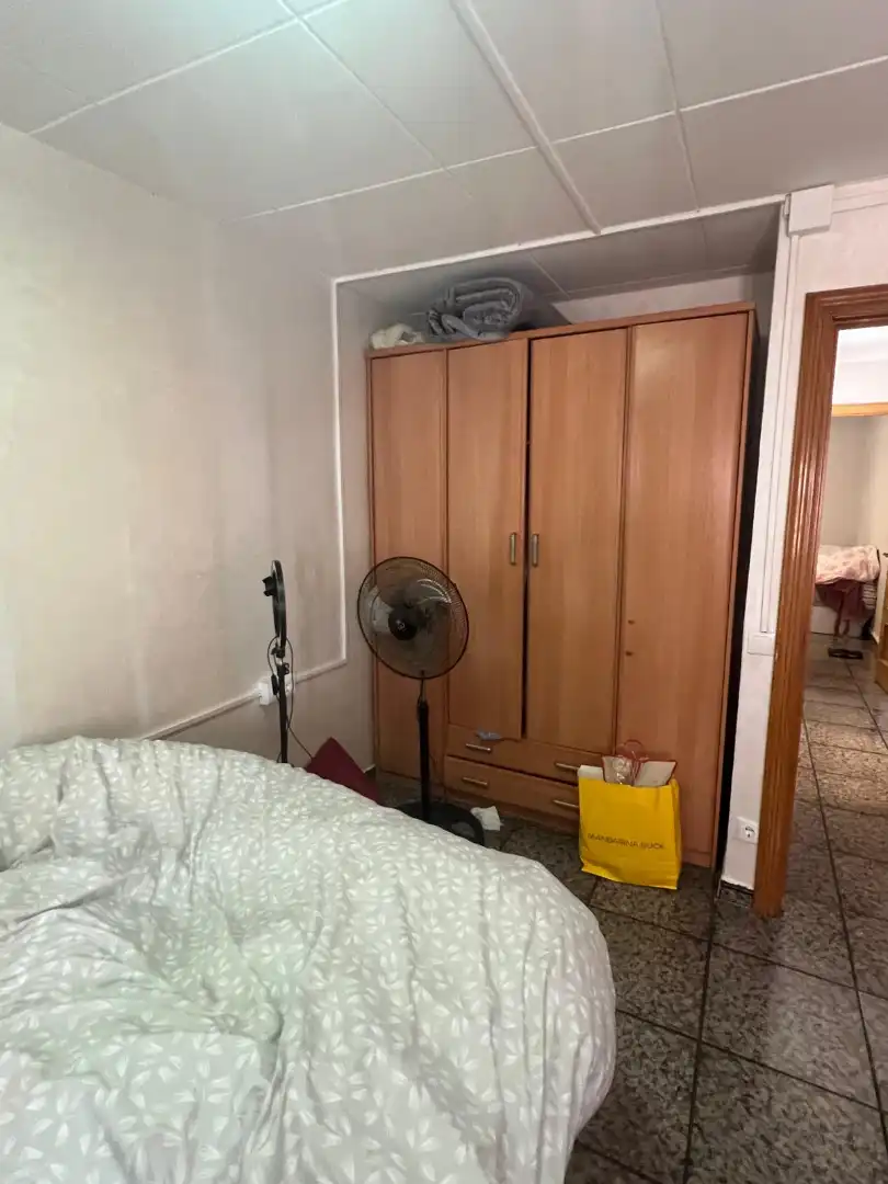 Habitación de Piso en venta en Mataró con Amueblado, Horno y Balcón