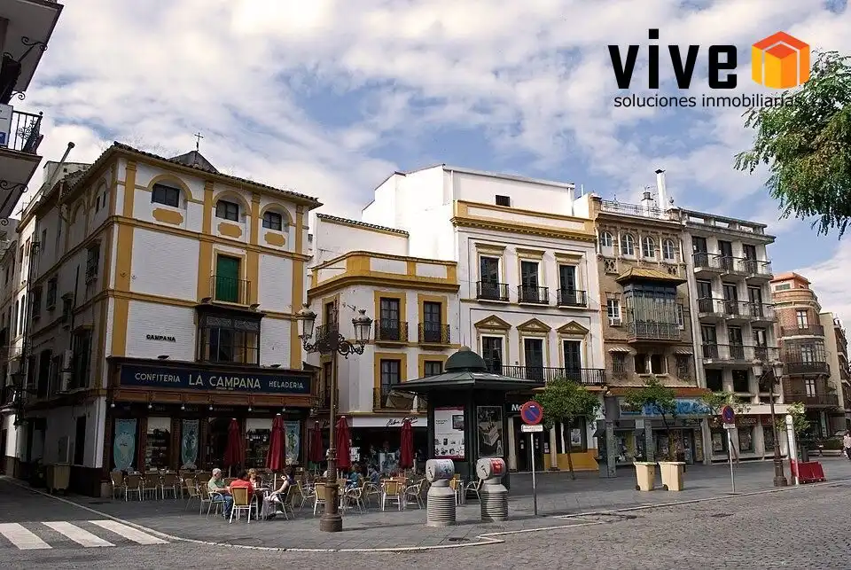 Residencial en venda a Casco Antiguo, imagen 4