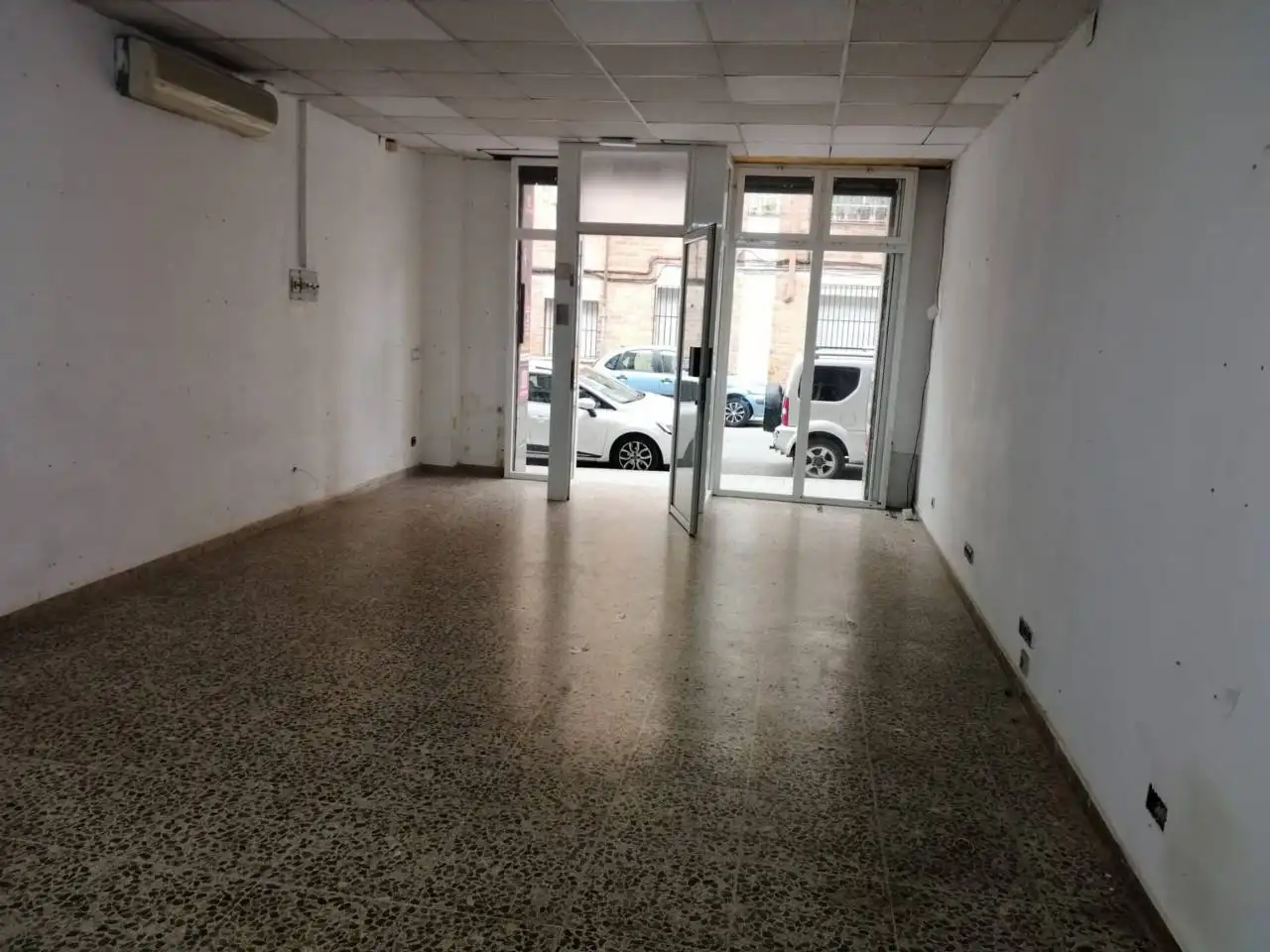 Local comercial en venda a Calle Arousa, imagen 3