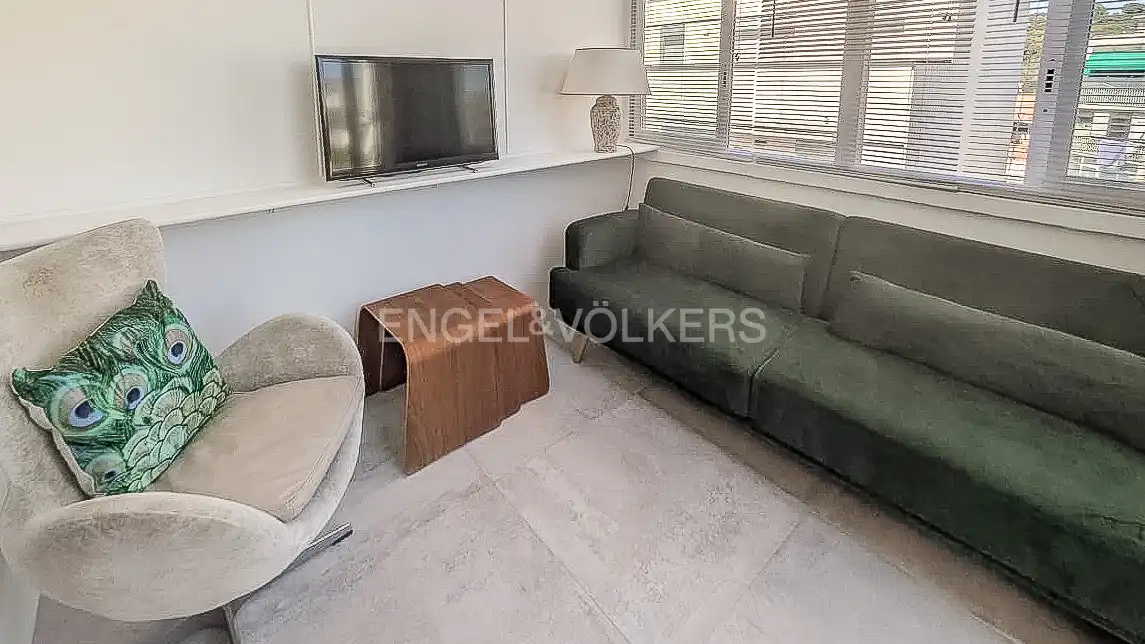 Sala d'estar de Àtic de lloguer en Sitges amb Aire condicionat, Calefacció i Terrassa