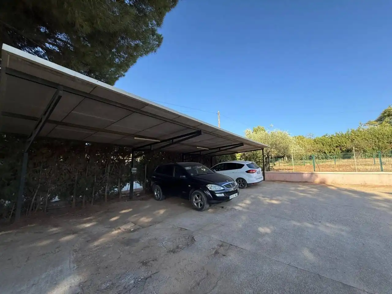 Parking de Casa o chalet en venta en Carmona con Aire acondicionado, Calefacción y Terraza