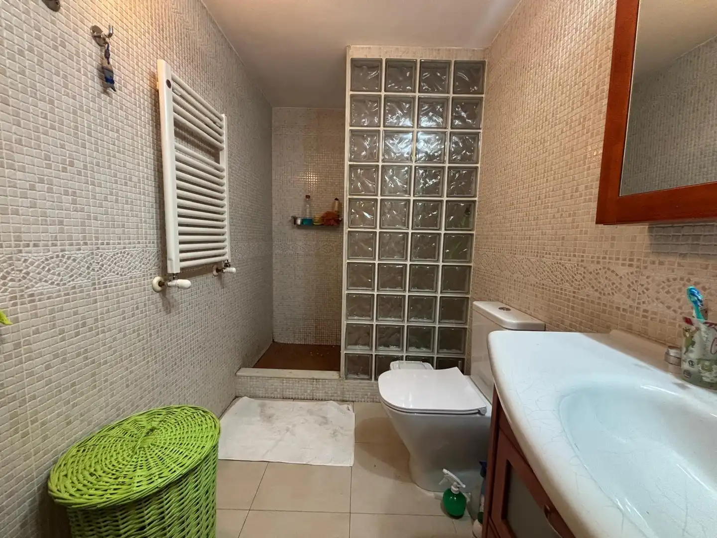 Casa aparellada en venda a Centre - Sant Oleguer, imagen 21