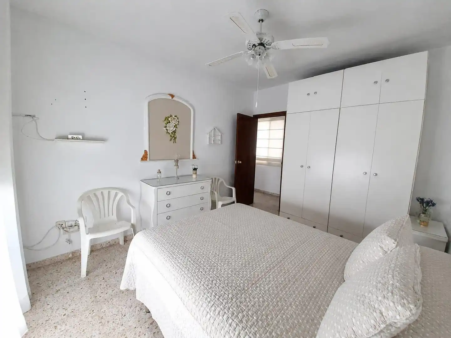 Dormitori de Apartament en venda en Sanlúcar de Barrameda amb Aire condicionat i Terrassa