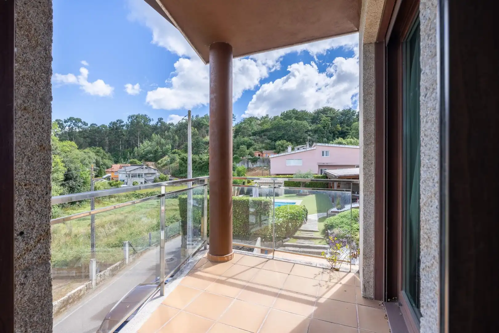 Terraza de Casa o chalet en venta en Vigo  con Calefacción, Jardín privado y Terraza