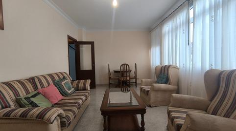 Foto 3 de Casa adosada en venta en Travesía Becó, Cedeira, A Coruña