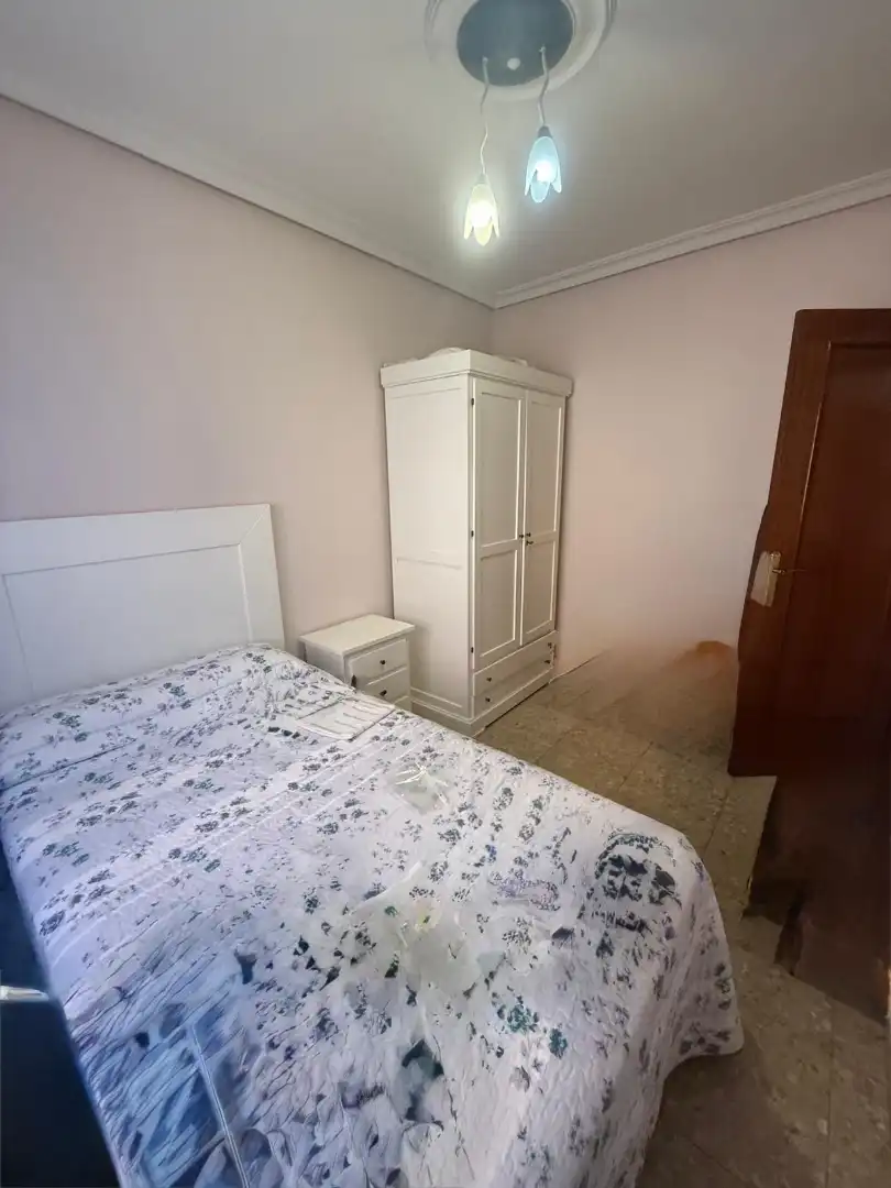 Habitación de Piso en venta en Ciudad Real con Aire acondicionado, Calefacción y Trastero