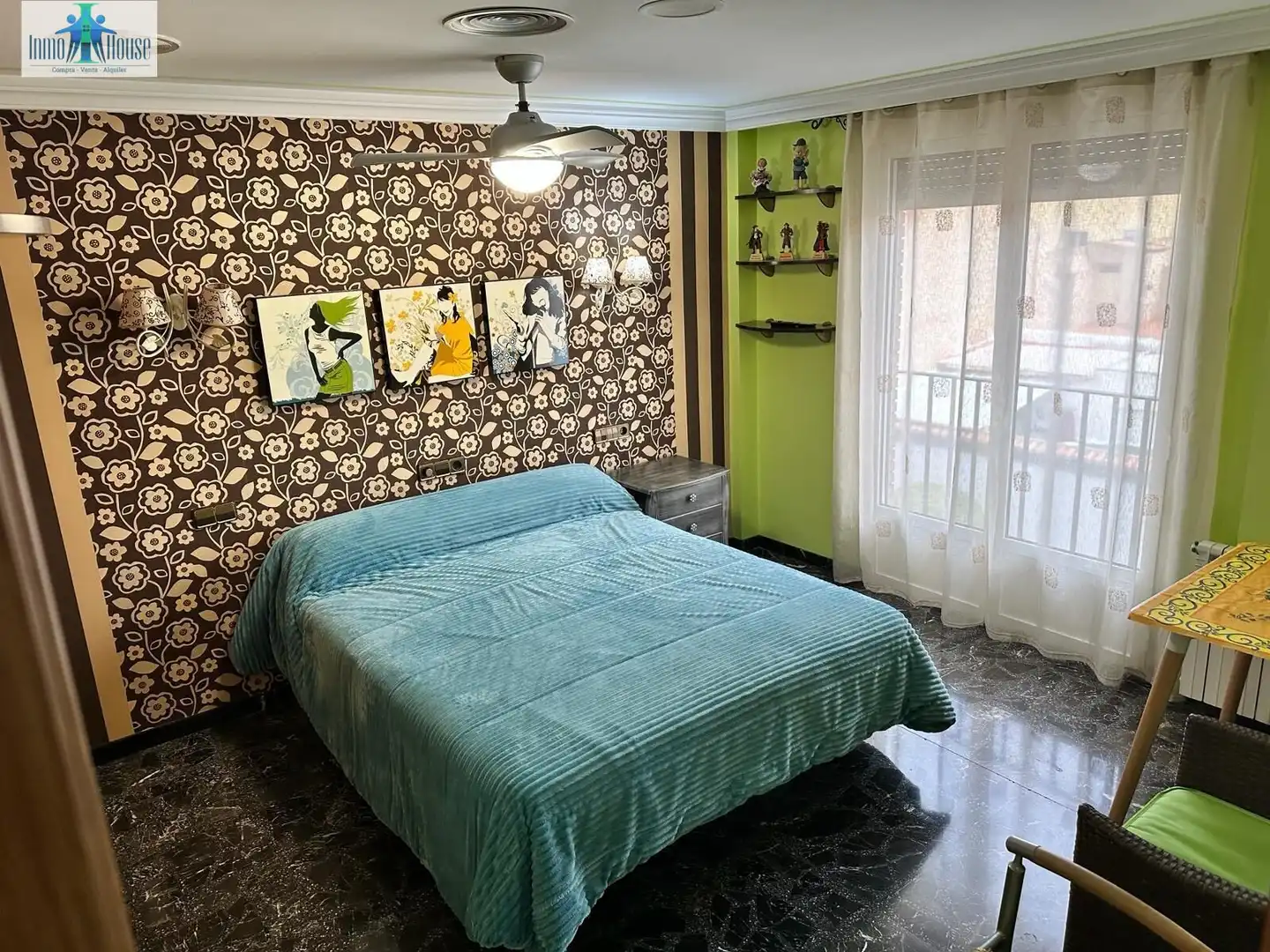 Bedroom of Attic for sale in Almansa  with Air Conditioner, Private garden and Terrace