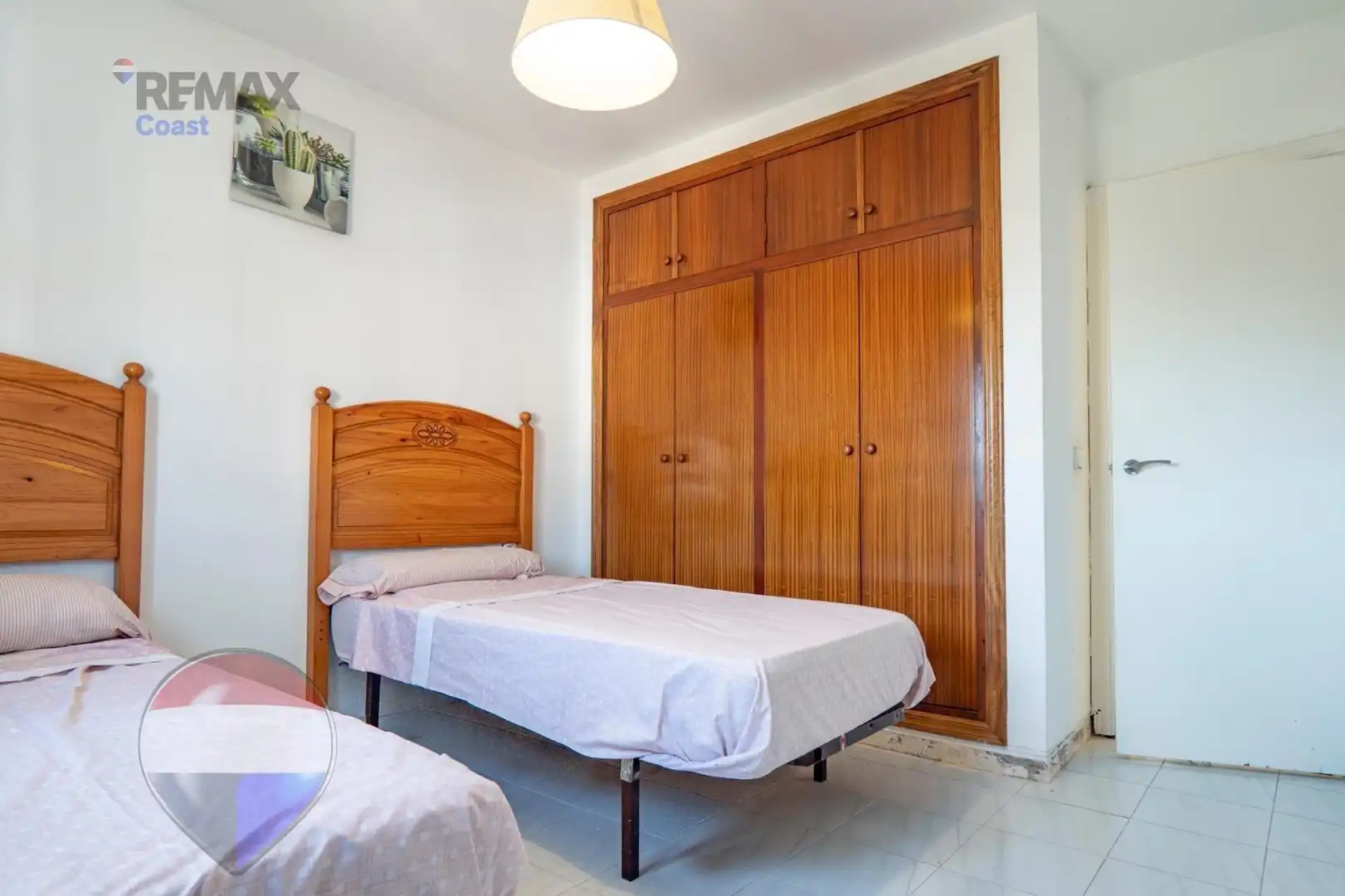 Dormitori de Casa o xalet en venda en Rincón de la Victoria amb Aire condicionat, Jardí privat i Piscina