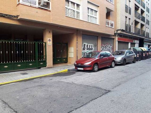 Local comercial en Venta en C/ José Pascasio de Escoriaza  en Ciudad Jardín - Parque Roma