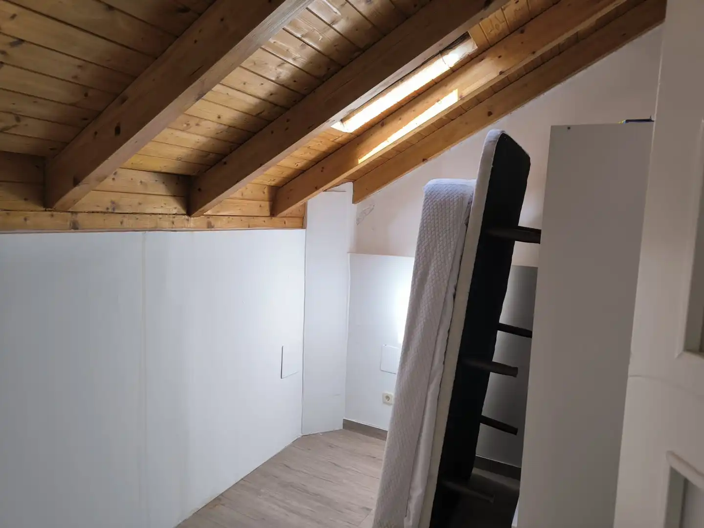 Dormitori de Dúplex de lloguer en Madrid amb Aire condicionat, Calefacció i Parquet