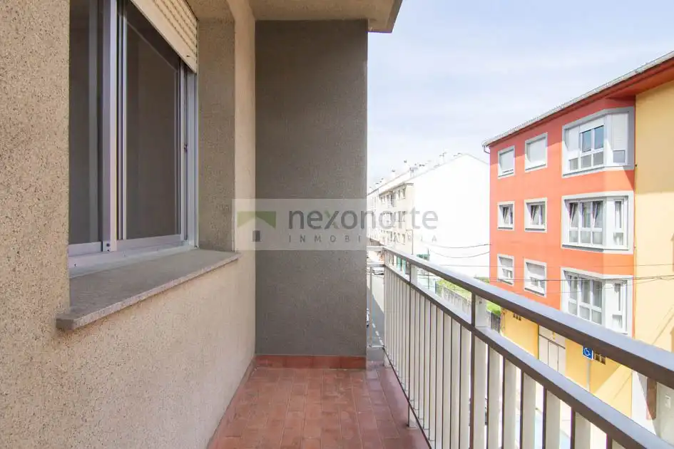 Vista exterior de Piso en venta en As Pontes de García Rodríguez  con Terraza, Trastero y Balcón