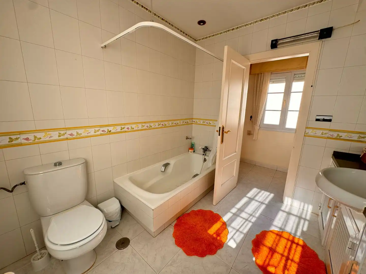 Casa amb piscina en venda a Playa del Galán, imagen 21