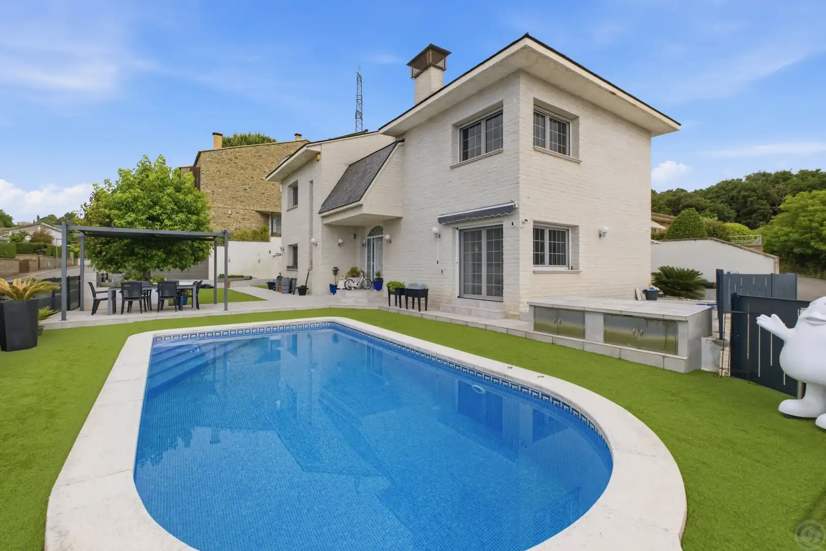 Schwimmbecken von Haus oder Chalet zum Verkauf in Girona mit Terrasse und Schwimmbad