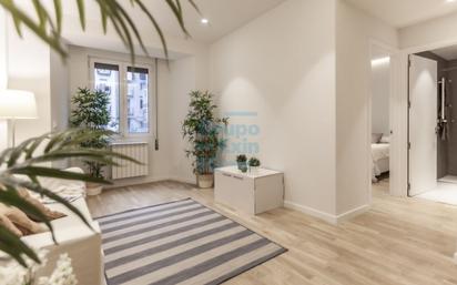 Living room of Flat for sale in Donostia - San Sebastián 