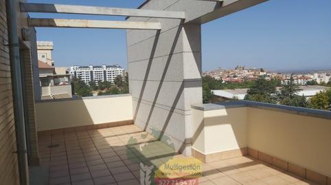 Foto 3 de Dúplex de alquiler en Centro, Cáceres