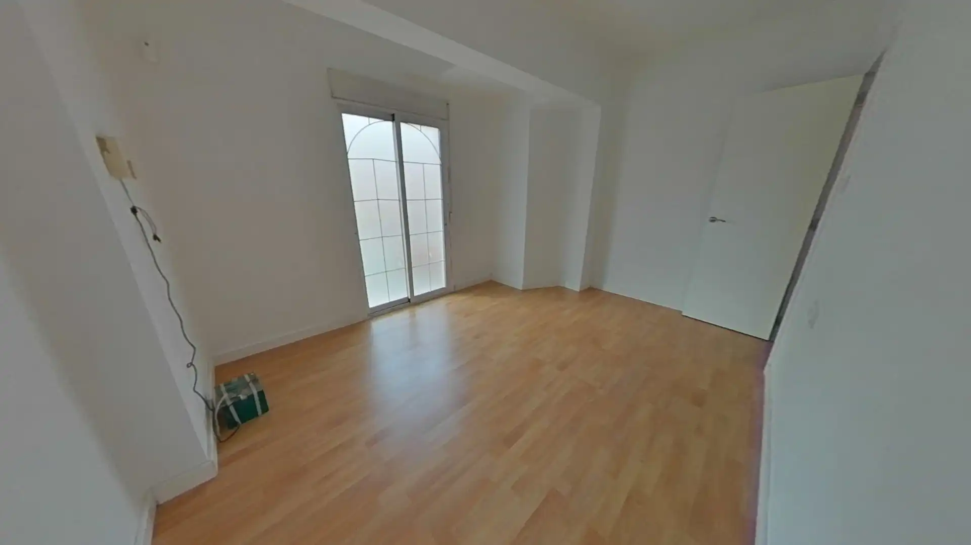 Habitación de Piso en venta en Valencia con Balcón