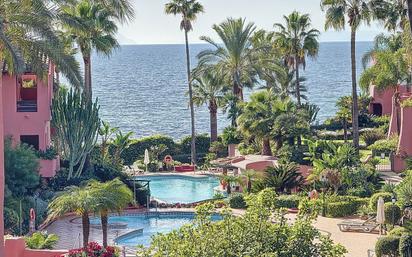 Jardí de Dúplex en venda en Estepona amb Aire condicionat, Terrassa i Traster