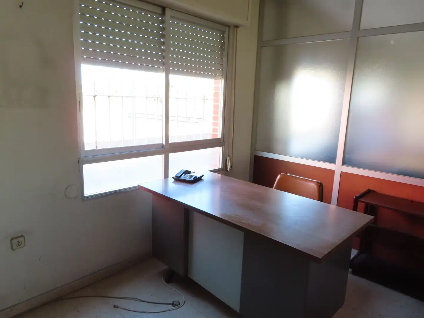 Büro zur Miete in Cartagena mit Klimaanlage und Möbliert