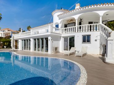 Casa con balcone in vendita a Elviria - Cabopino