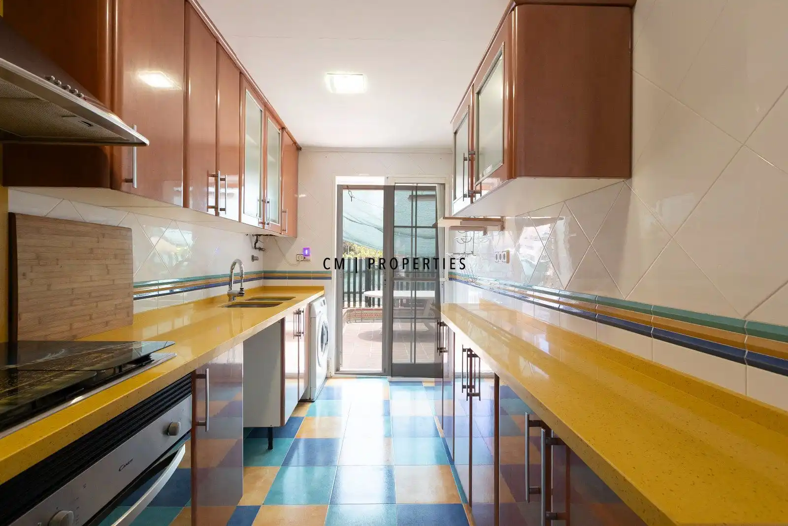 Küche von Haus oder Chalet zur Miete in Manises mit Klimaanlage, Terrasse und Möbliert