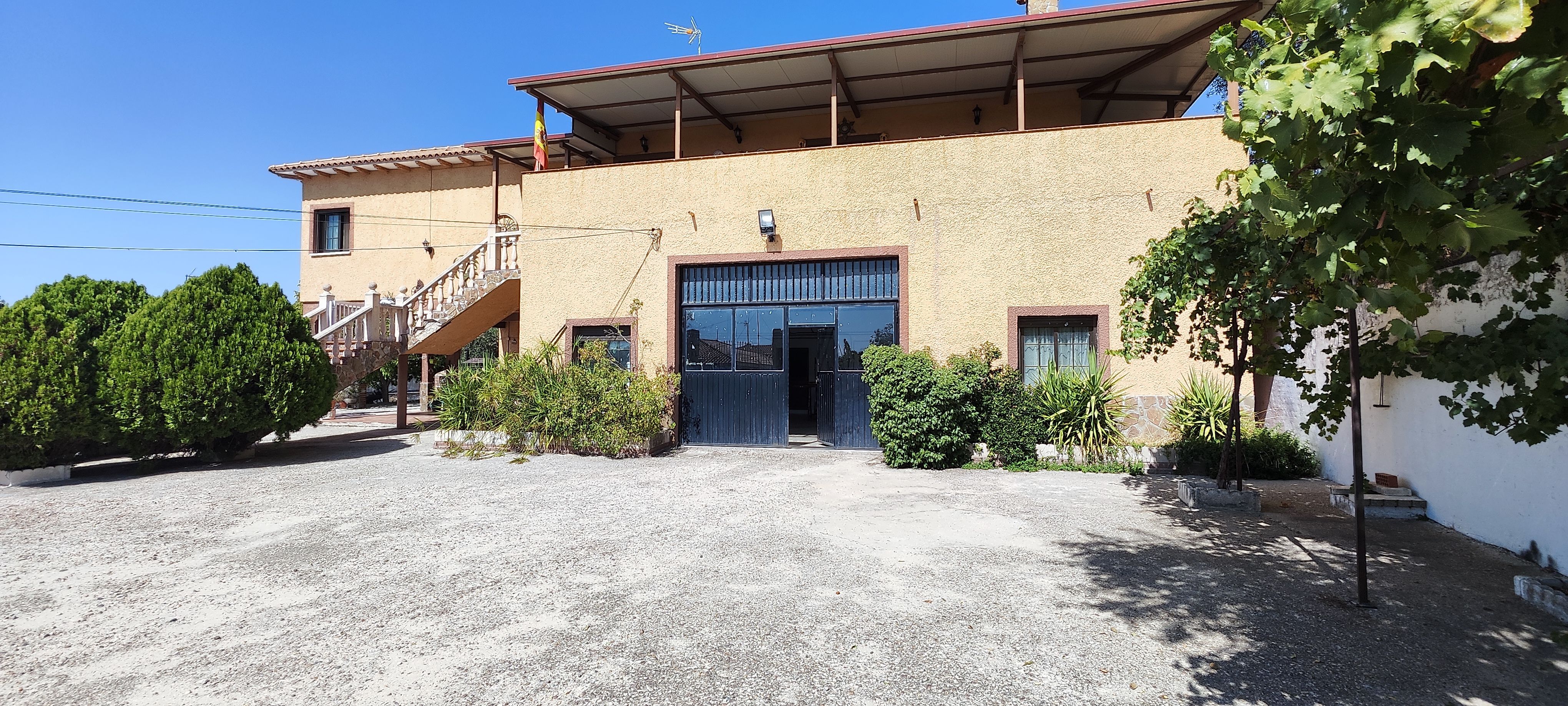 Exterior view of House or chalet for sale in Chozas de Canales  with Air Conditioner, Terrace and Storage room