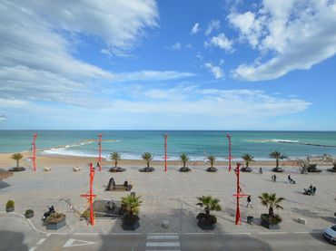 Appartamento con balcone in vendita a Casco Urbano