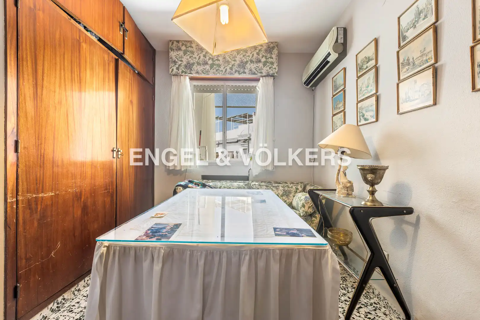 Balcony of Apartments for sale in Sevilla  with Heating and Balcony