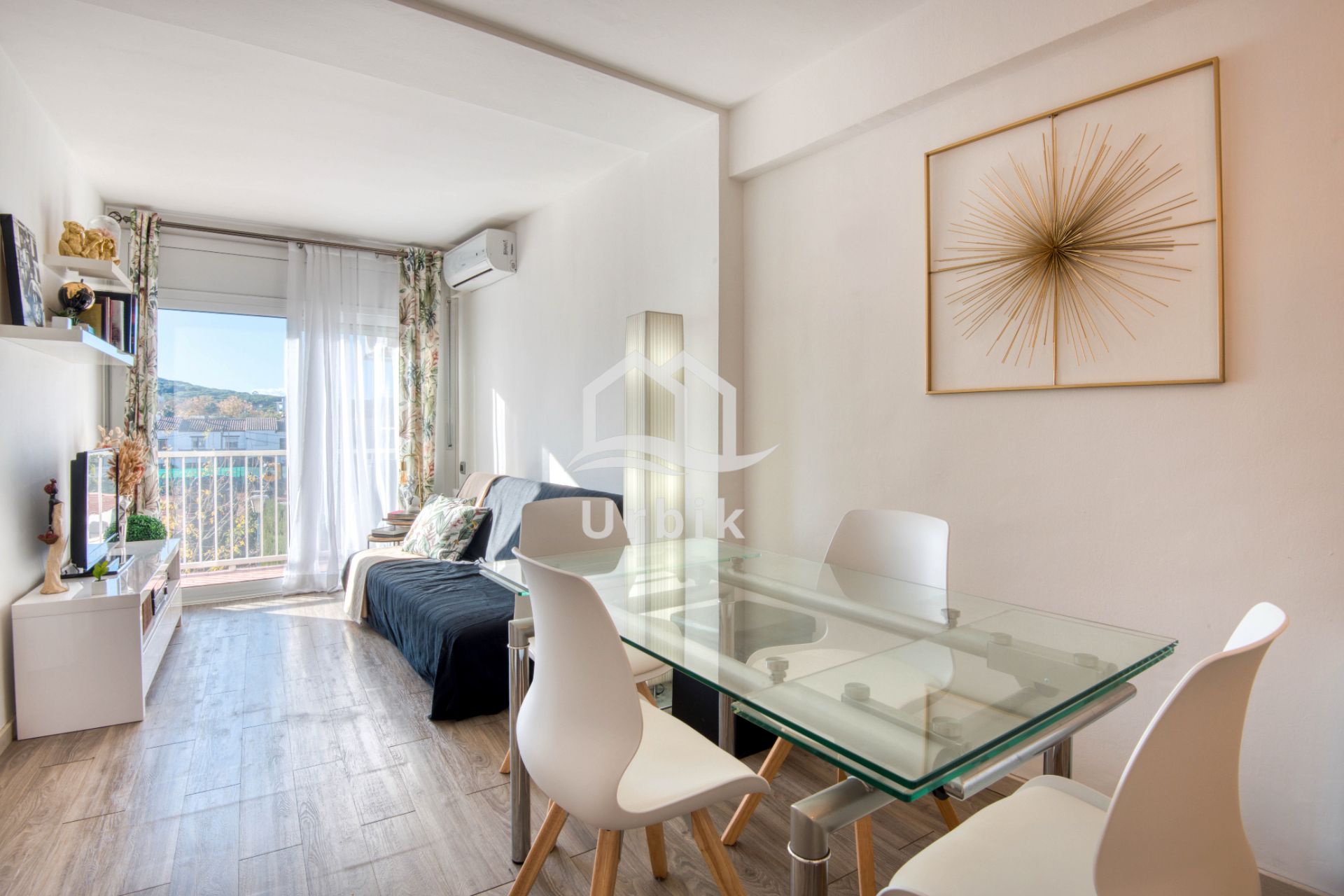 Schlafzimmer von Wohnungen zum verkauf in Castell d'Aro, Platja d'Aro i s'Agaró mit Klimaanlage, Heizung und Möbliert