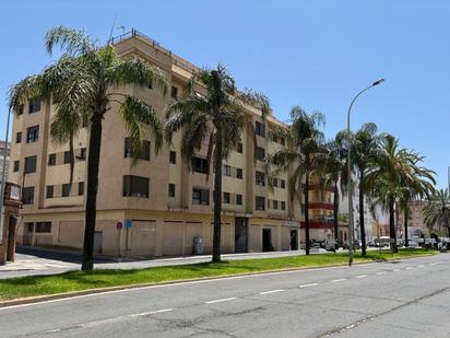 Flat for sale in El Carmen - Cardeñas,  Huelva Capital
