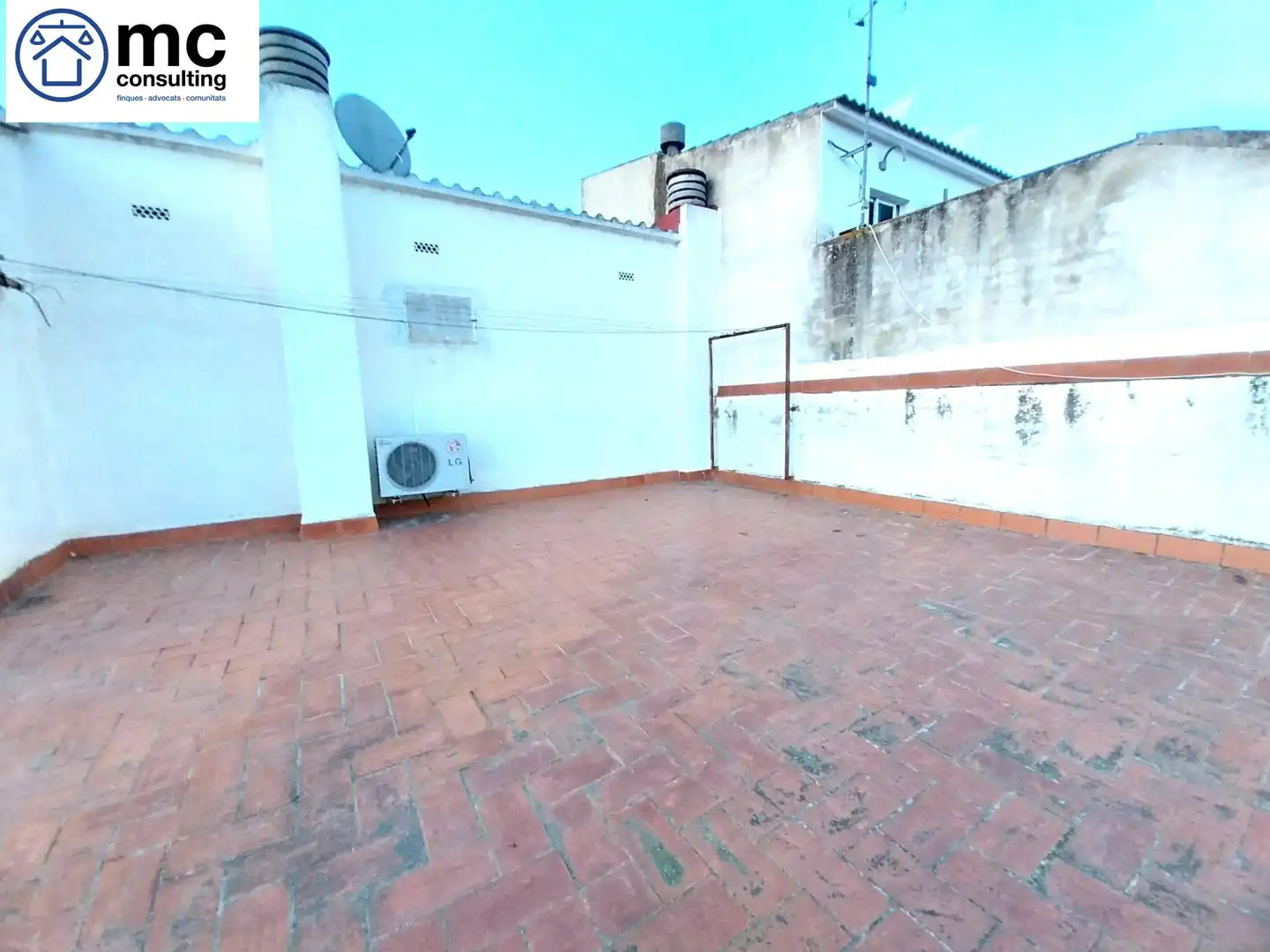 Vista exterior de Planta baixa en venda en Les Franqueses del Vallès amb Aire condicionat, Calefacció i Parquet