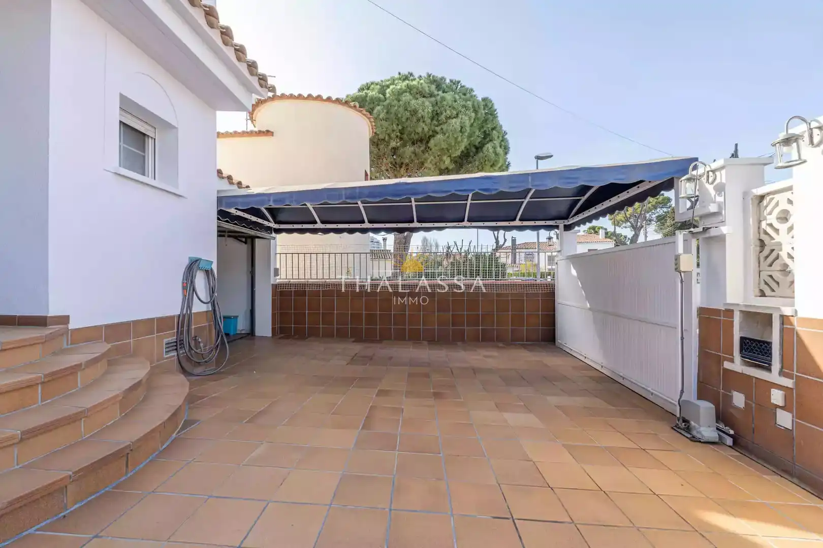 Haus mit Pool zum Verkauf in Carrer Requesens, imagen 2