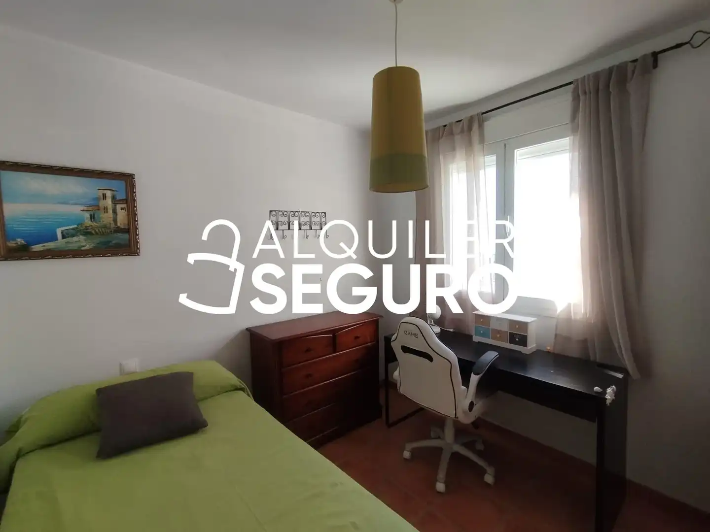 Dormitori de Casa o xalet de lloguer en Fuengirola amb Terrassa, Piscina i Moblat