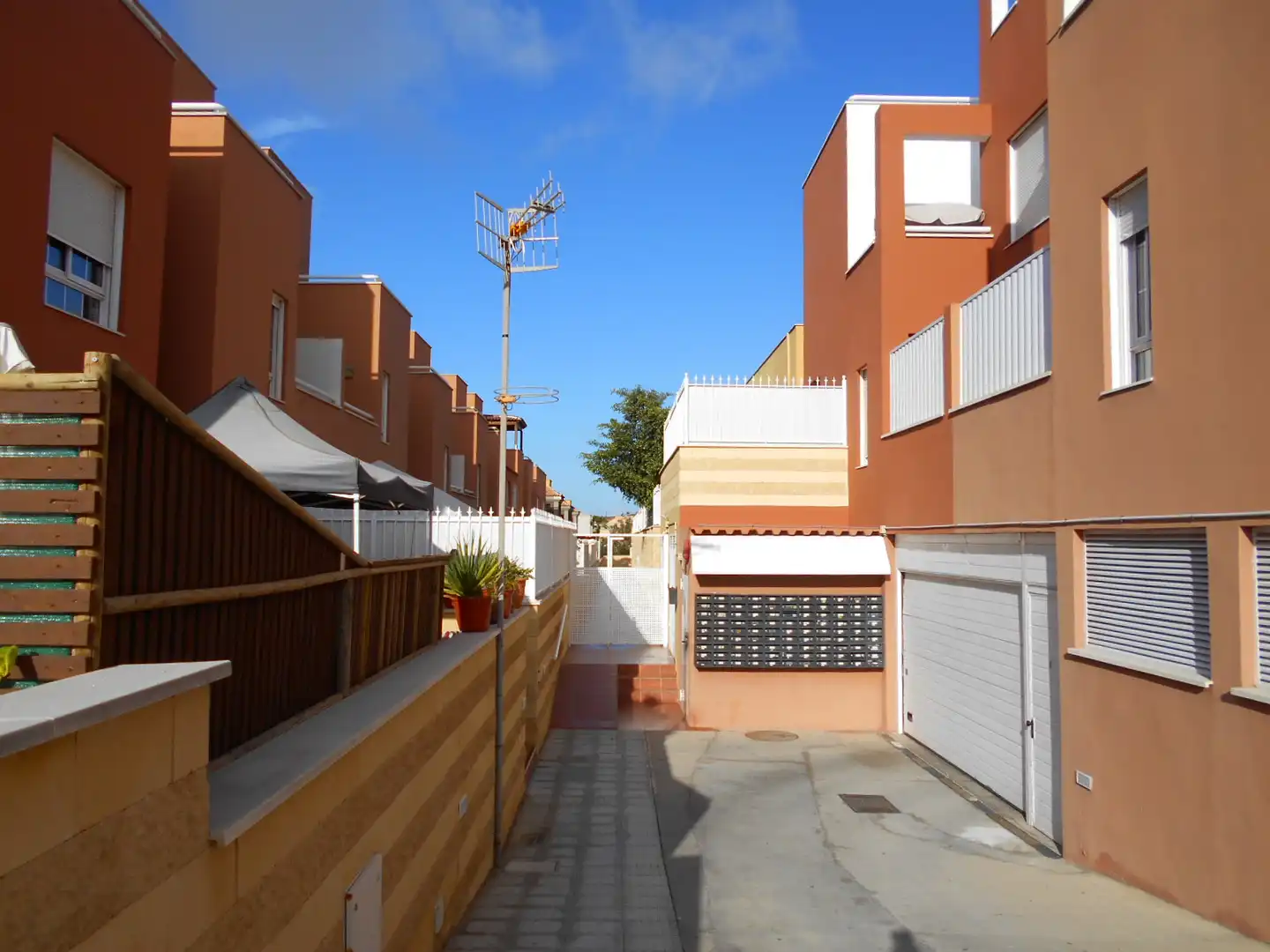 Vista exterior de Garaje en venta en San Miguel de Abona