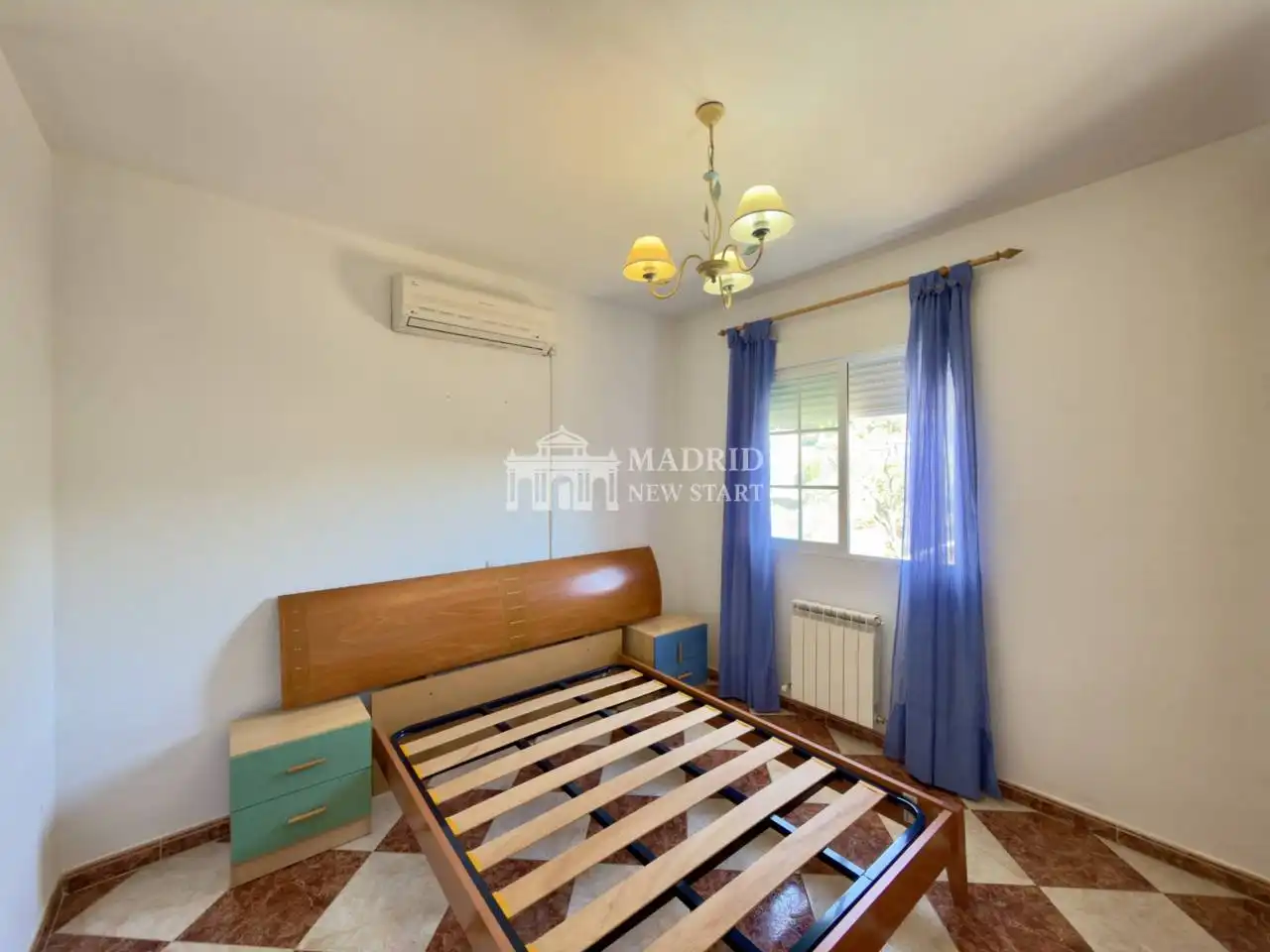 Habitación de Casa o chalet en venta en Villa del Prado con Aire acondicionado, Calefacción y Jardín privado