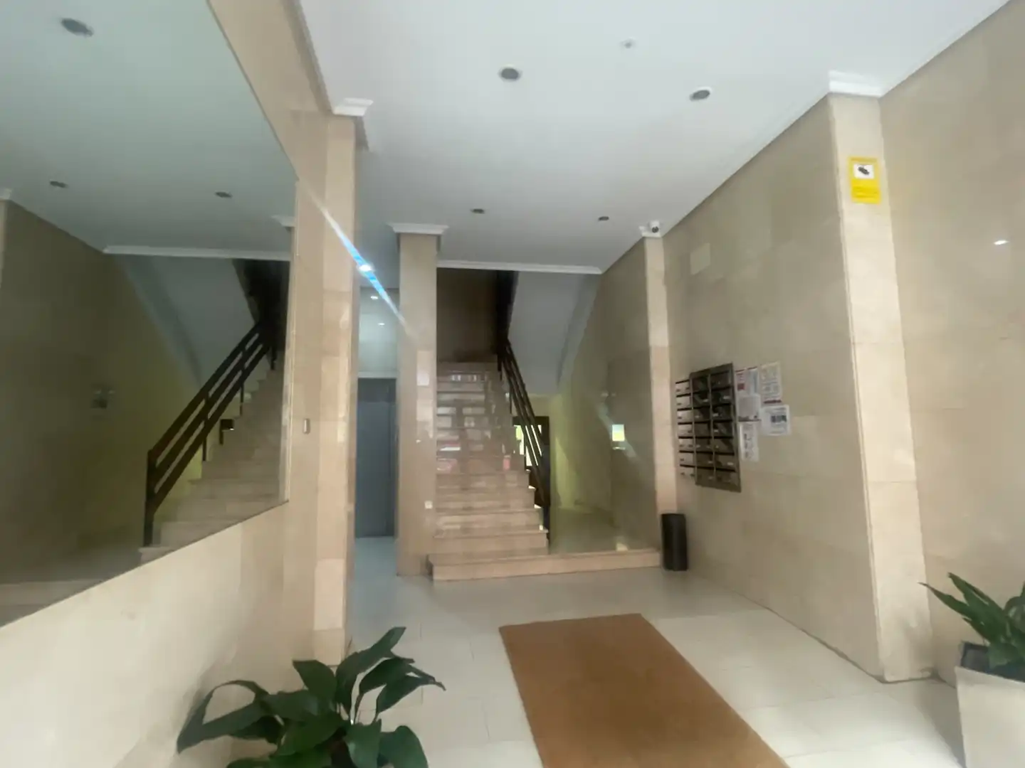 Piso en venta en Madrid con Calefacción, Parquet y Balcón
