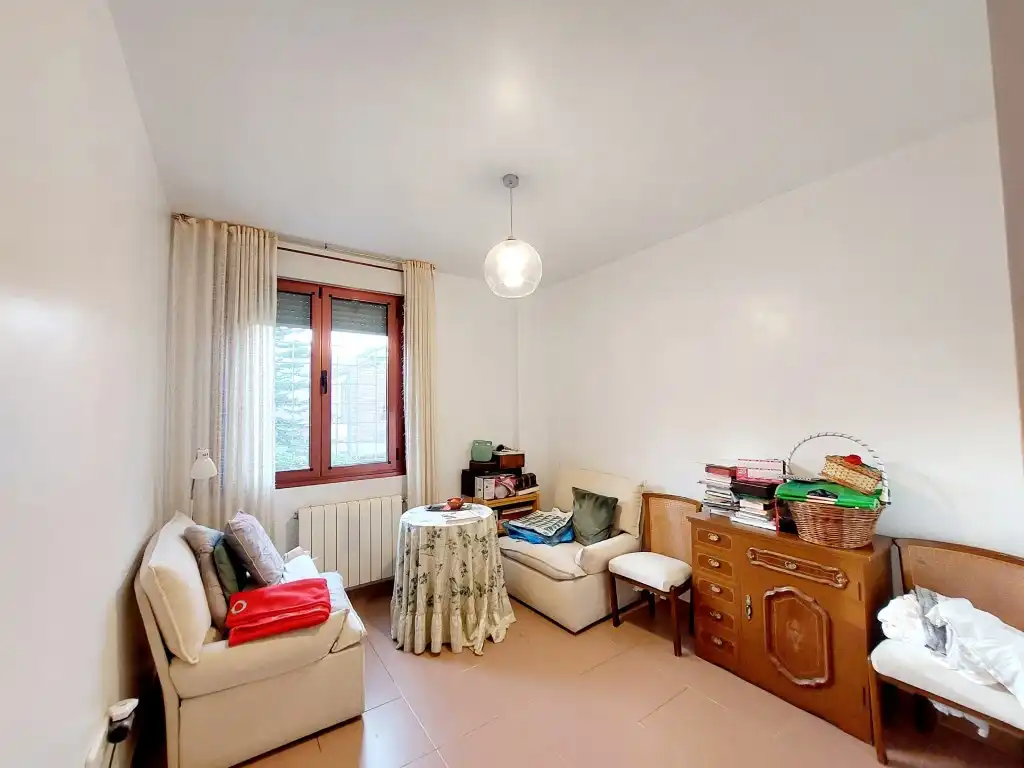 Dormitori de Casa o xalet en venda en Badajoz
