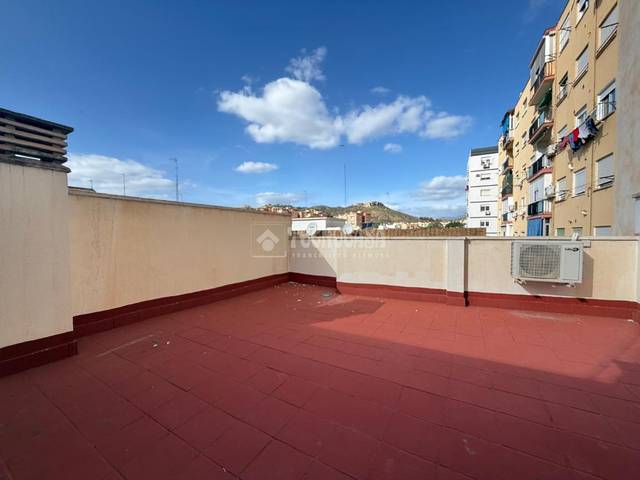 Piso en Venta en Parque Victoria Eugenia