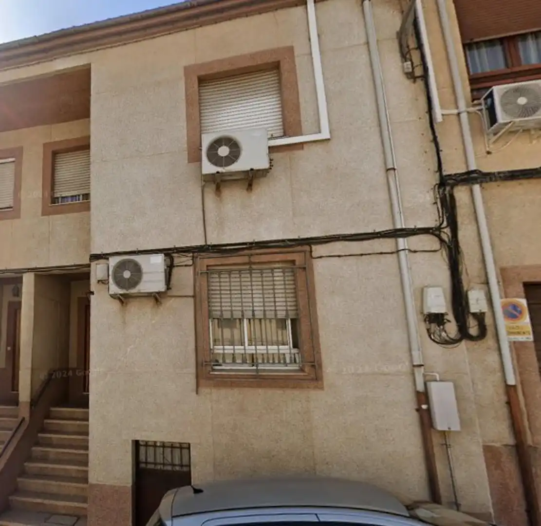 Außenansicht von Einfamilien-Reihenhaus zum Verkauf in Villanueva del Arzobispo