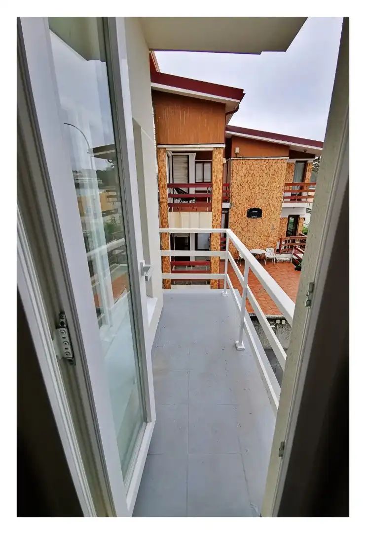 Terrassa de Apartament de lloguer en Oleiros amb Calefacció, Parquet i Moblat