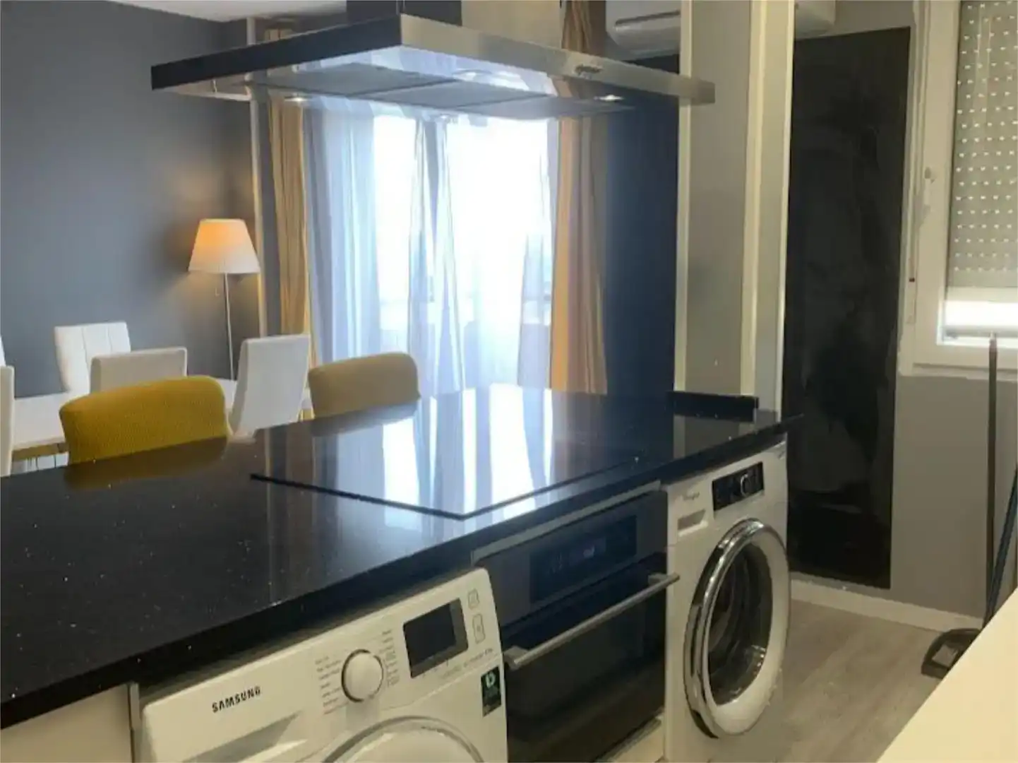 Küche von Wohnung zur Miete in  Madrid Capital mit Klimaanlage, Schwimmbad und Balkon