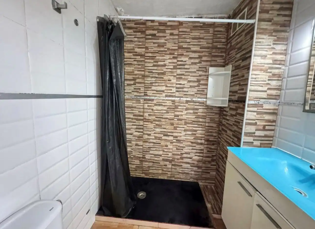 Baño de Piso en venta en Lloret de Mar con Calefacción y Terraza