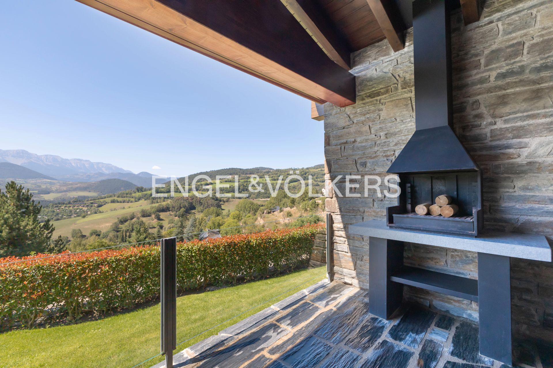 Terrace of House or chalet for sale in Prullans  with Heating, Private garden and Parquet flooring