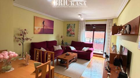 Foto 4 de Pis en venda a Calle las Mestas, Nuevo Cáceres, Cáceres