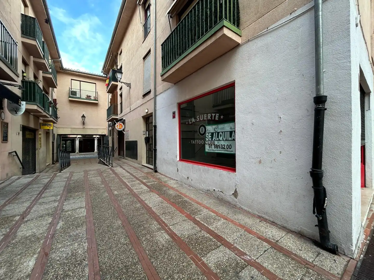 Local comercial de lloguer a Plaza de los Irlandeses 6, imagen 3