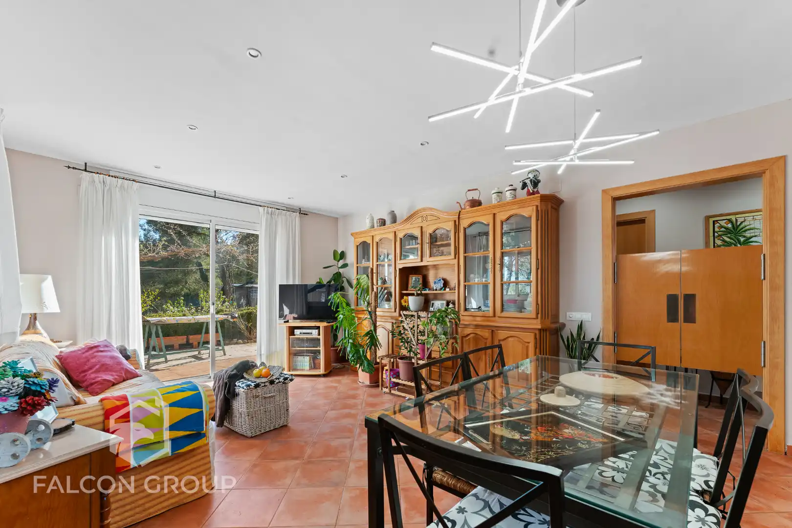 Sala de estar de Casa o chalet en venta en Querol con Jardín privado, Terraza y Trastero