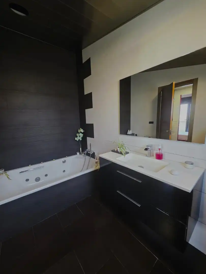Bathroom of Houses for sale in Abrera  with Air Conditioner, Heating and Private garden